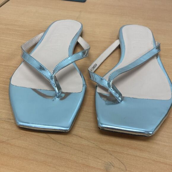 J.Crew New Capri thong sandals in metallic leather - Picture 2 of 4